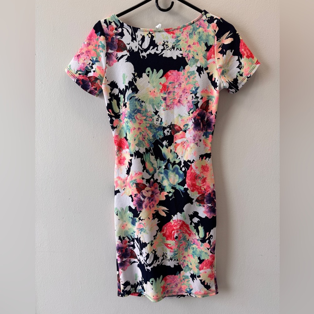 Maternity🤰Dress by Pink Blush size Small - Picture 2 of 4